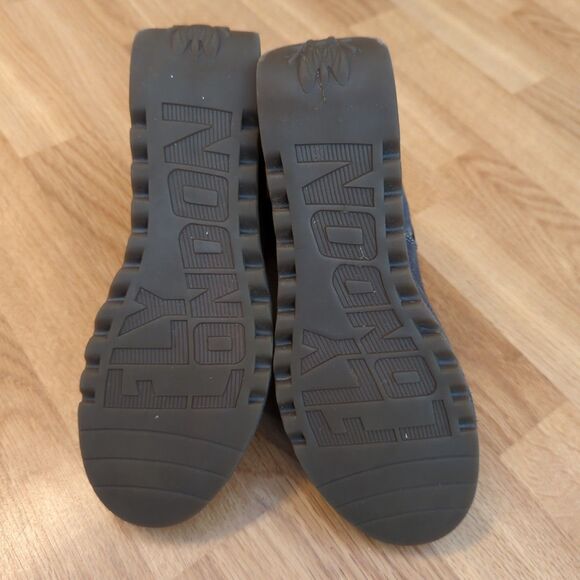 Fly London Nilo Wedge Booties Womens 40 US 9 Gray Suede Zipper Boots - Picture 6 of 8